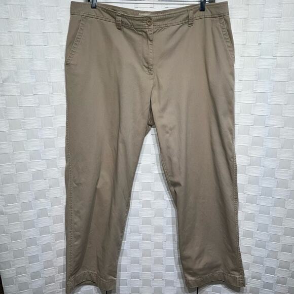 L.L. Bean Women’s Favorite Fit Straight Khaki Chino Pants Size 18 100% Cotton - Picture 2 of 10